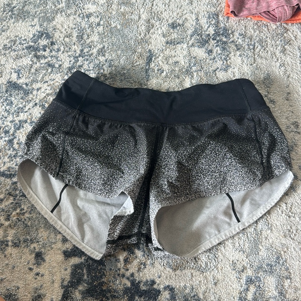 Lululemon speed up shorts